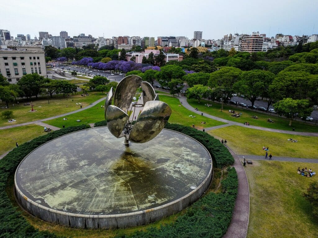 Floralis Generica, a giant metallic flower sculpture located in the United Nations Square in Recoleta, Buenos Aires.