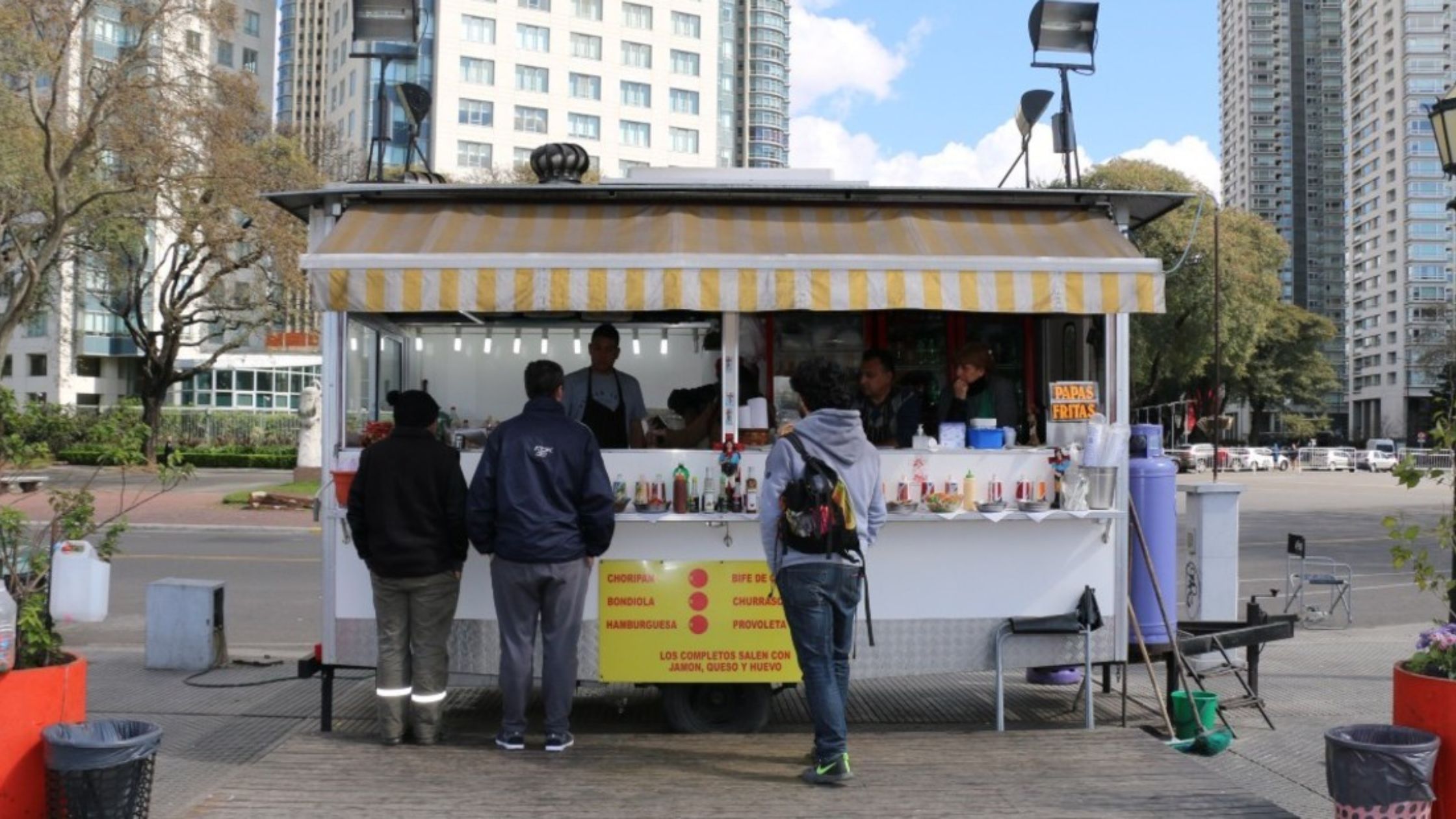 Typical fast food stand in Puerto Madero.