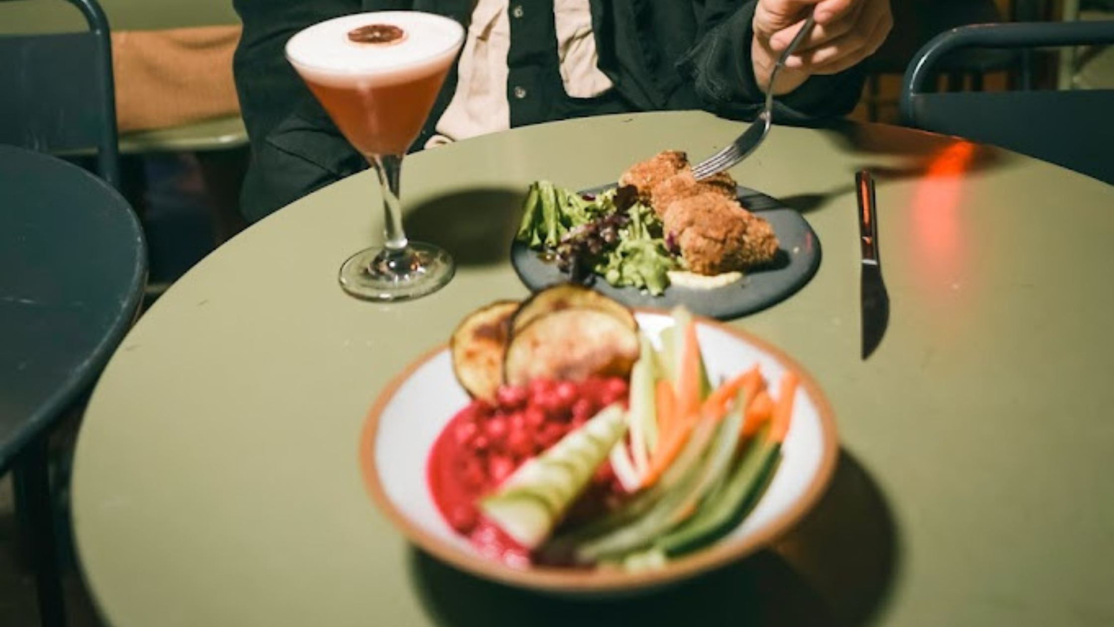 Meet Cruza, a bar inside a shopping mall in Buenos Aires,