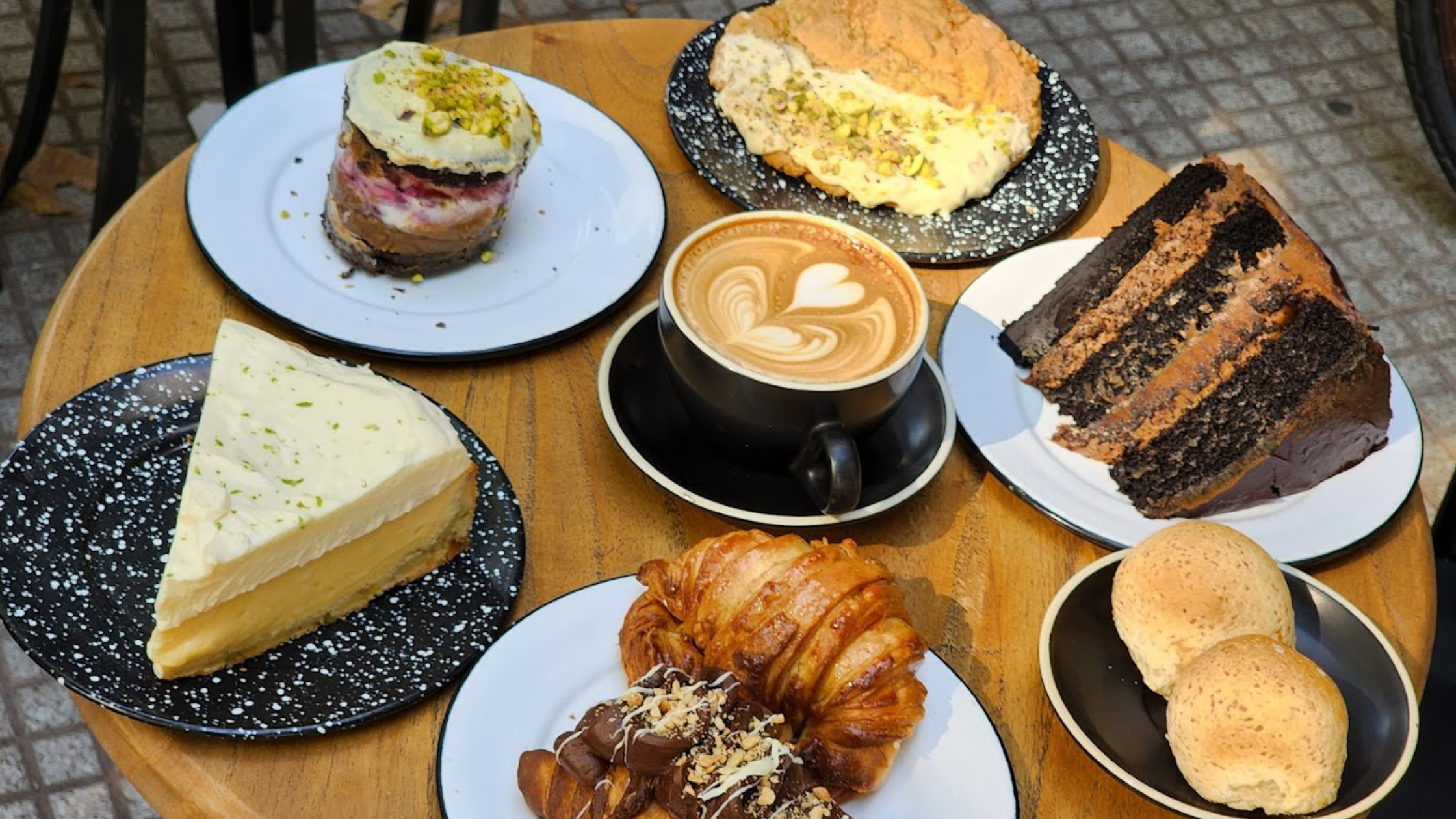 The best maxi alfajores in Buenos Aires