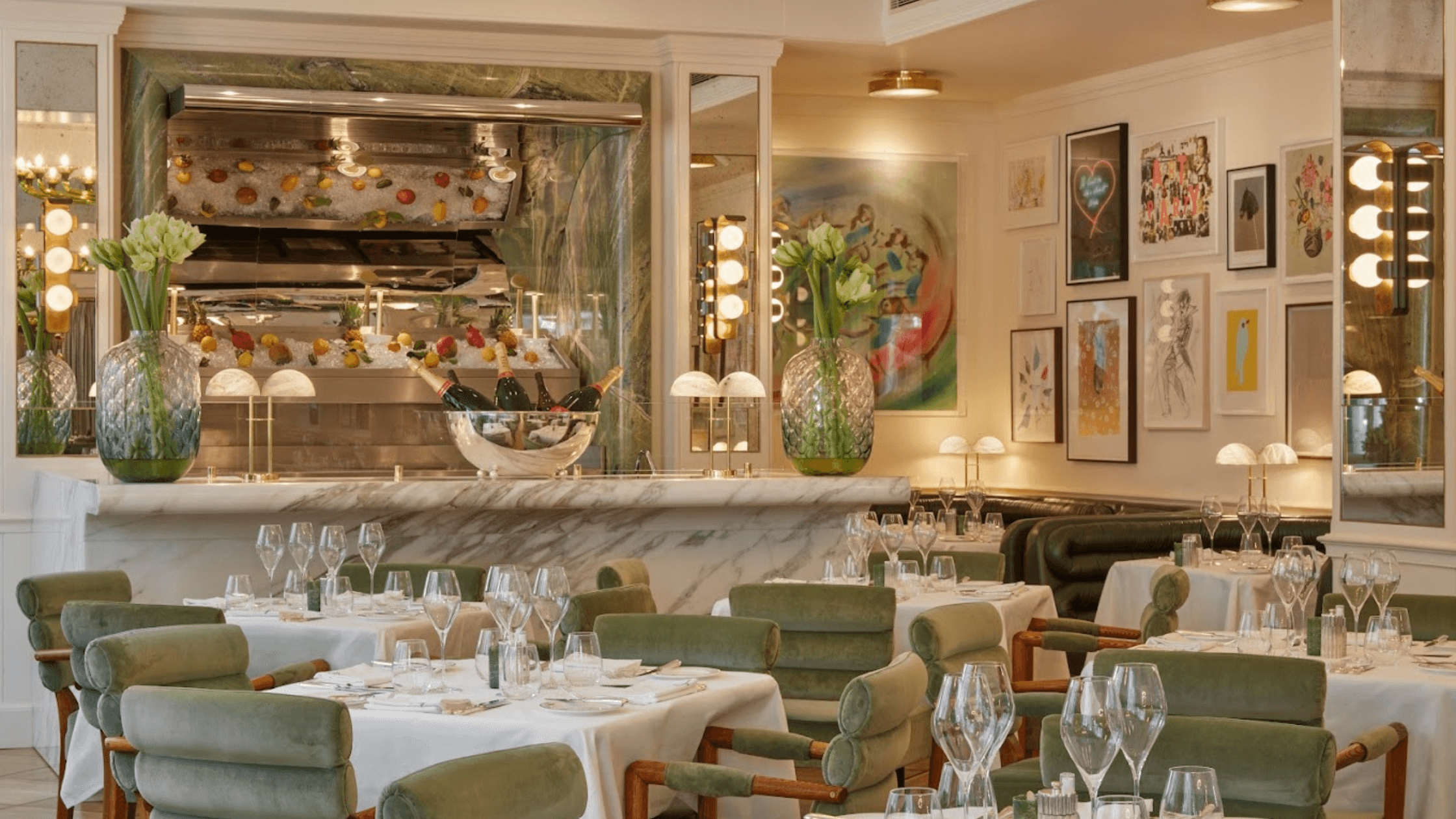 An exclusive dining in Langan’s Brasserie 